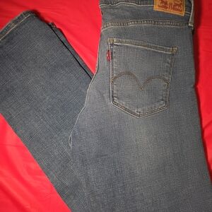 Levi's Women's 314 Shaping Blue Jeans Size 31 x 28